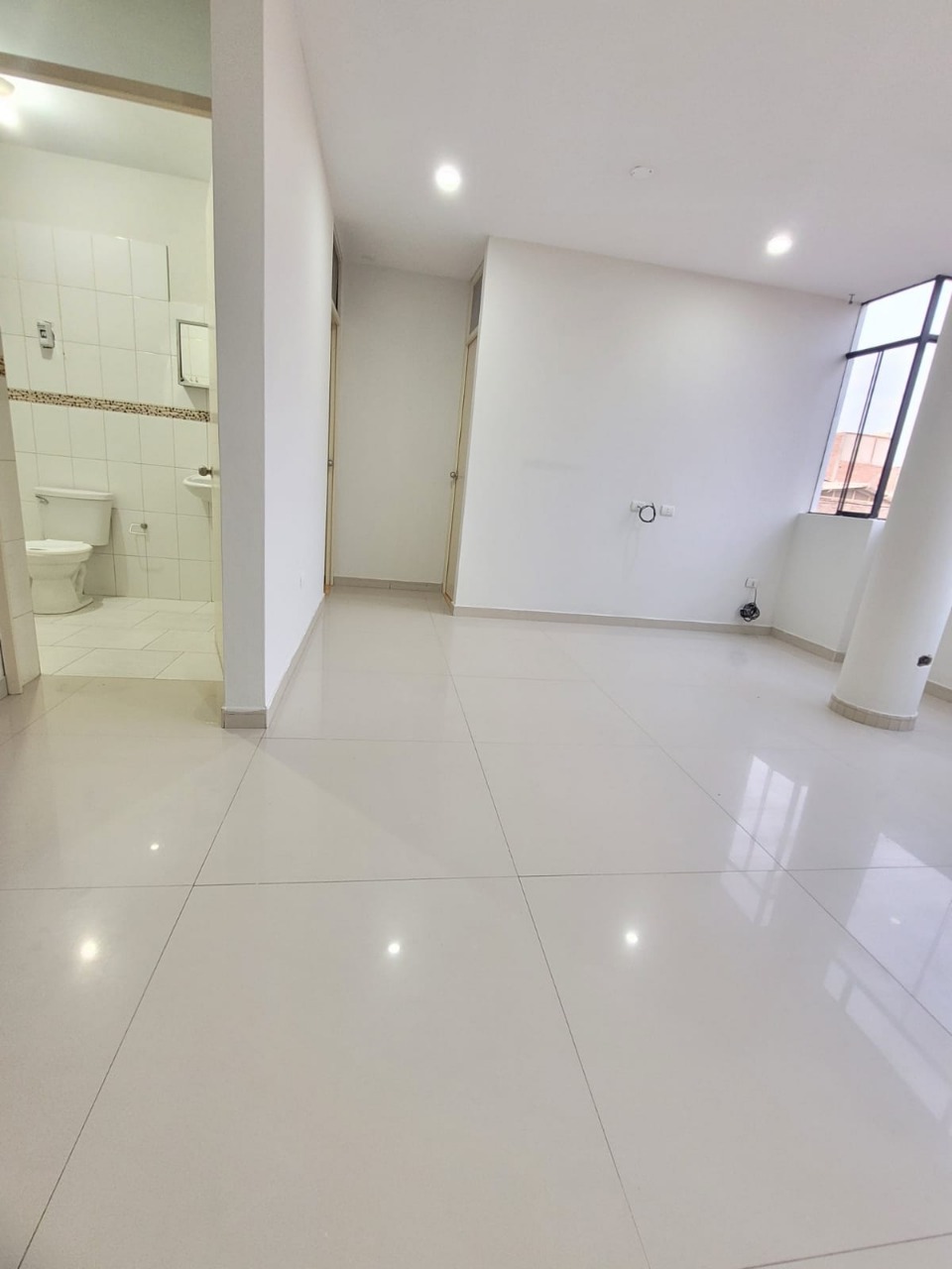VENTA: DEPARTAMENTO URB FDCO. VILLARREAL - CHICLAYO - PISO 3