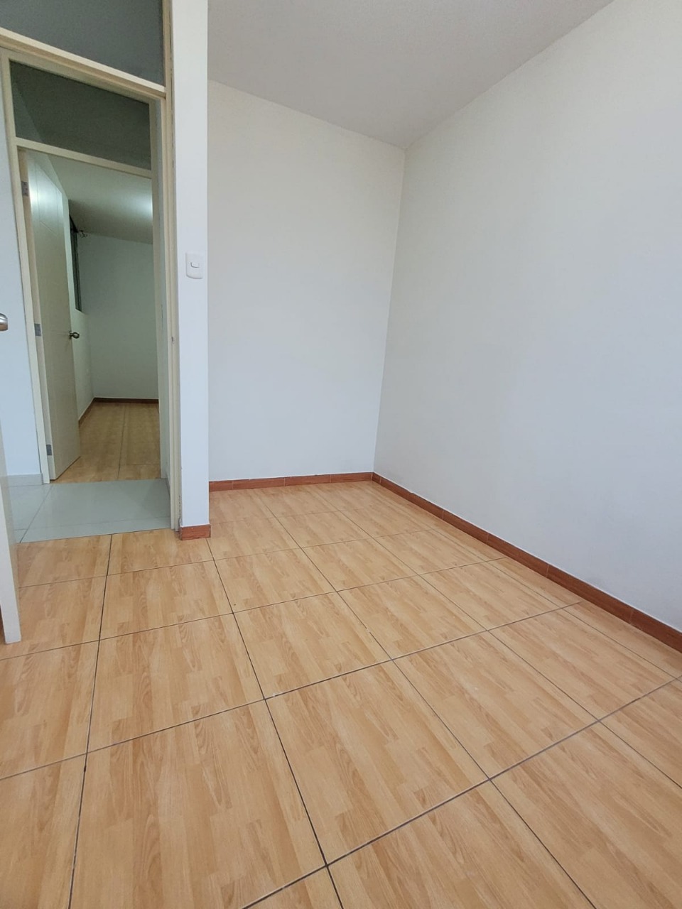 VENTA: DEPARTAMENTO URB FDCO. VILLARREAL - CHICLAYO - PISO 3