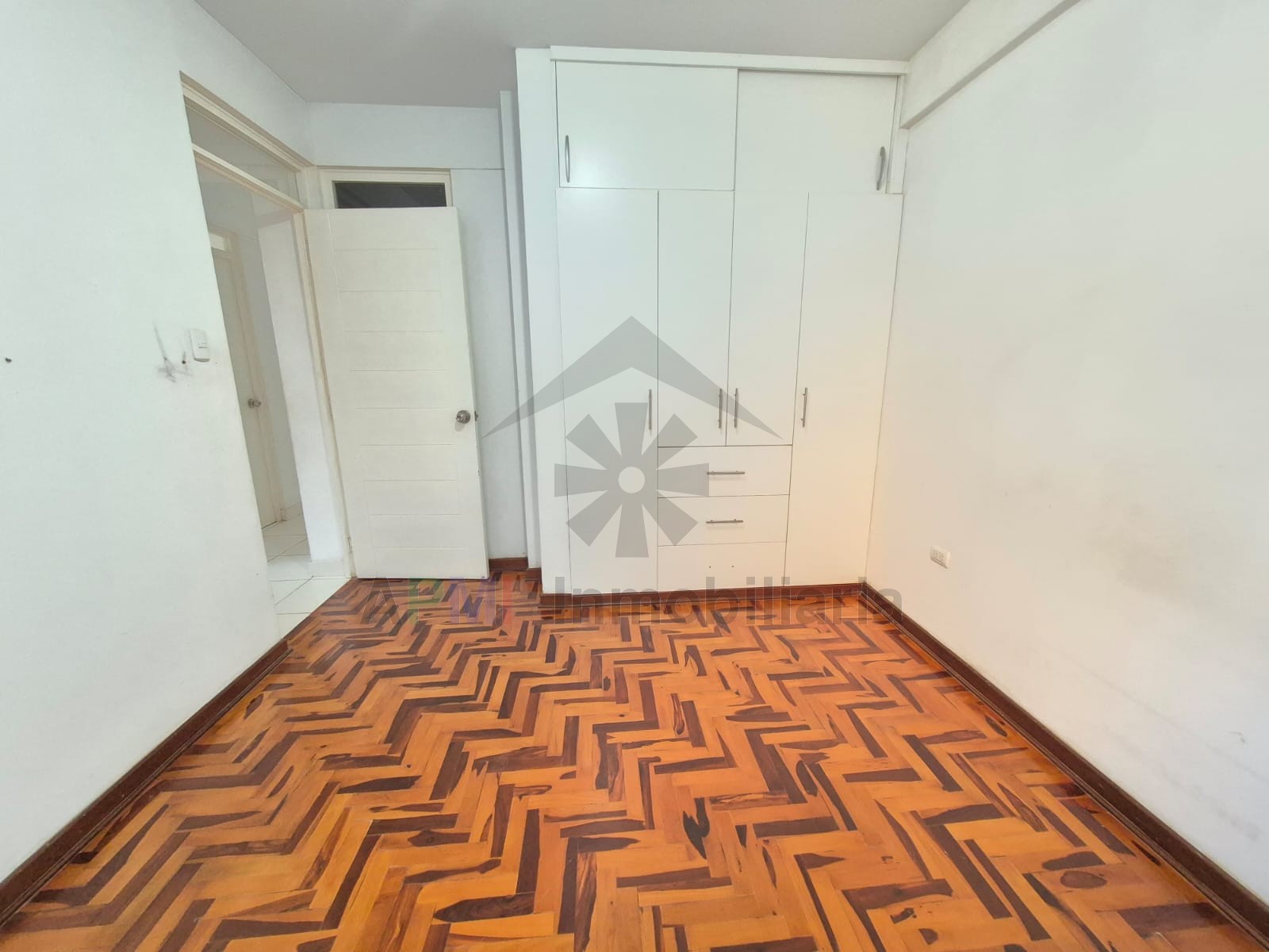 DPTO 102 M2 EN CHICLAYO - URB VILLA DEL NORTE