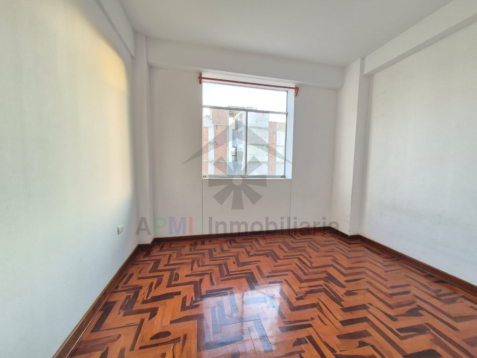 DPTO 102 M2 EN CHICLAYO - URB VILLA DEL NORTE