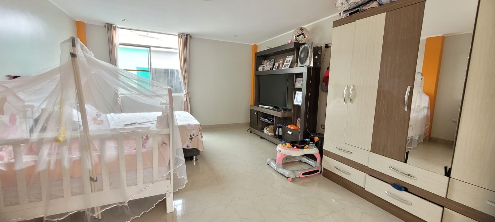VENTA: CASA 2 PISOS CP LA UNION - POMALCA - FILO DE PISTA