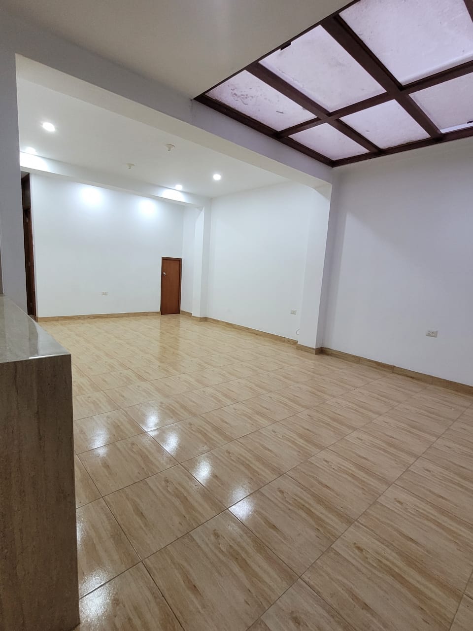 VENTA: DPTO PRIMER PISO - LOS SAUCES II