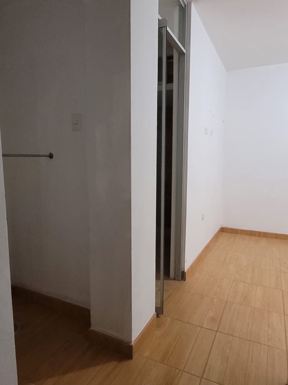 VENTA: DPTO PRIMER PISO - LOS SAUCES II
