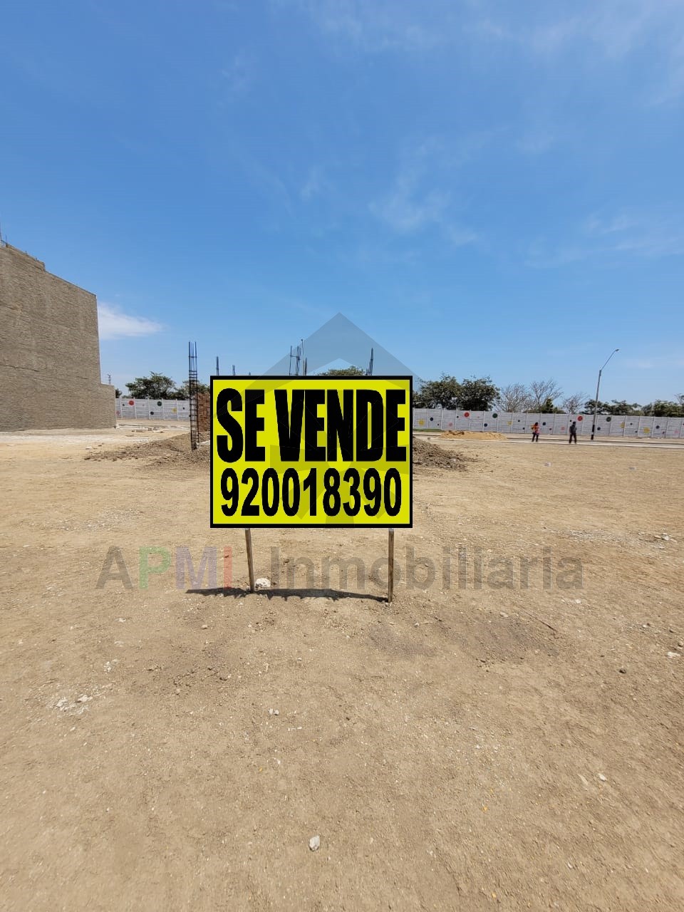 OCASION: LOTE 90 M2 FRENTE A PARQUE EN URB SAN ANTONIO DE MENORCA - CHICLAYO